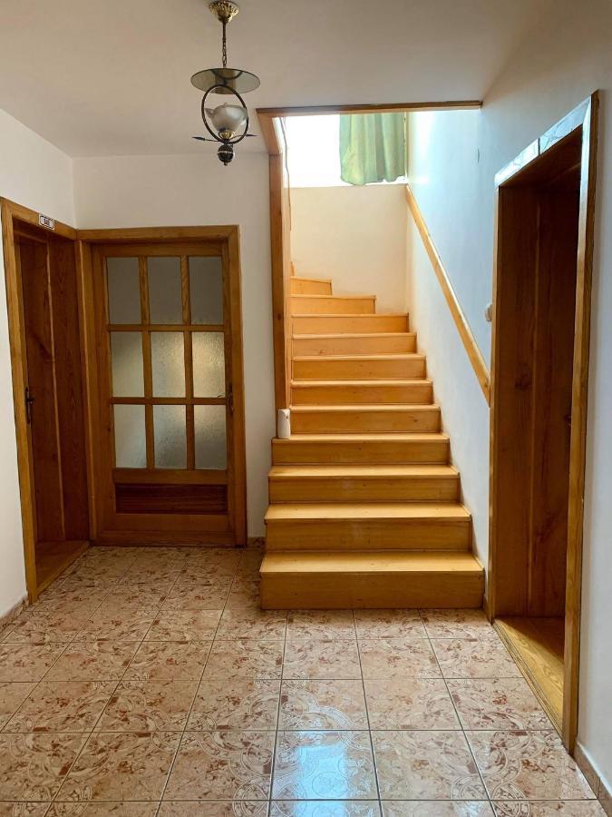 Casa Debora Hotel Haţeg Buitenkant foto